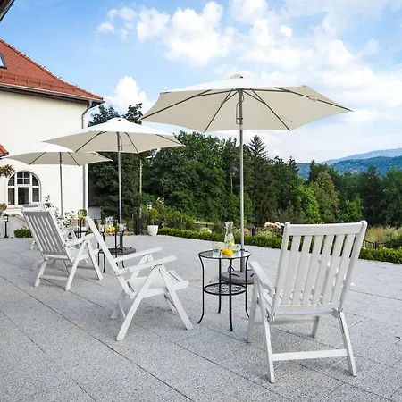 Maison d'hôtes Palacyk Szklarska 3*