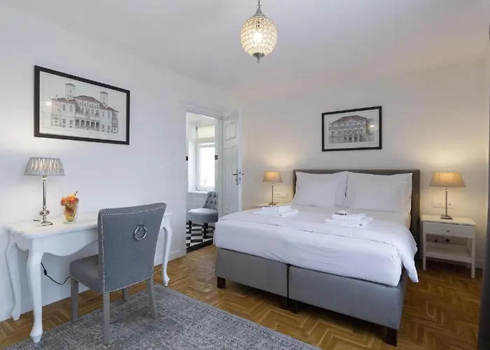 Palacyk Szklarska Guest house