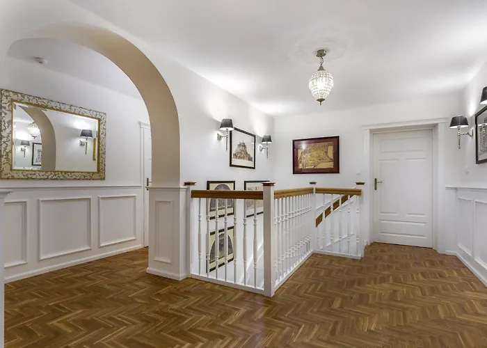 Palacyk Szklarska Piechowice (Karkonosze)