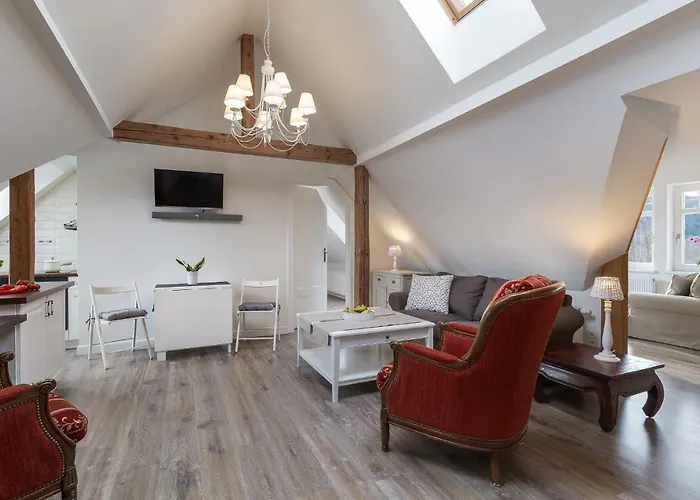 Palacyk Szklarska Guest house